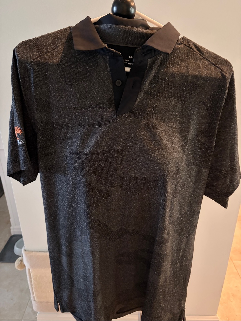 Under Armour Men's Black Heather Camo Polo